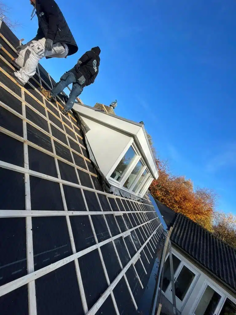 Pannendak vervangen gemeente Westland
