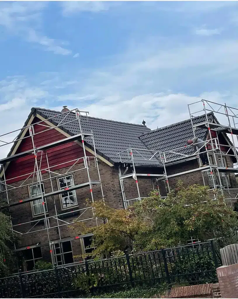 Pannendak vervangen Delft